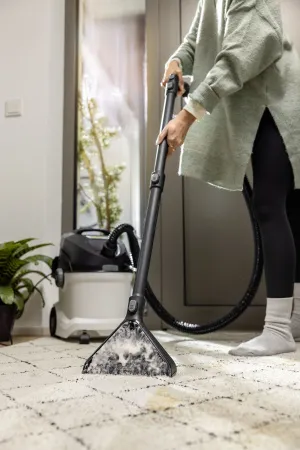 Моющий пылесос Karcher SE 6 Signature Line (Полная комплектация. Отсутствует упаковочная коробка) 1.081-190.1
