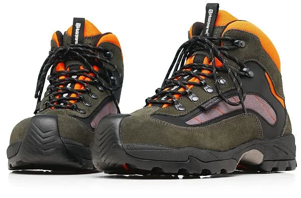 Ботинки Husqvarna Technical для работы с травокосилкой 575 35 47-xx Ботинки Husqvarna Technical для работы с травокосилкой 575 35 47-xx