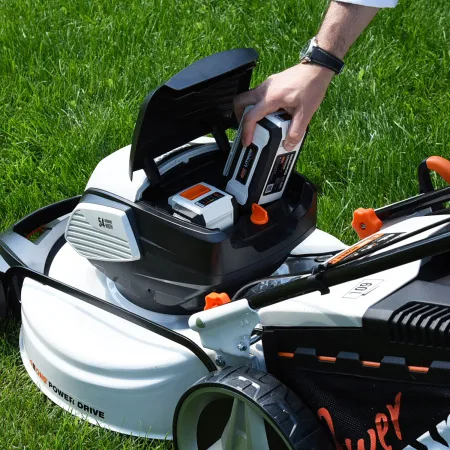 Газонокосилки и сенокосилки