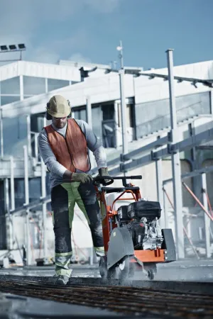 Нарезчик швов Husqvarna FS 400 LV