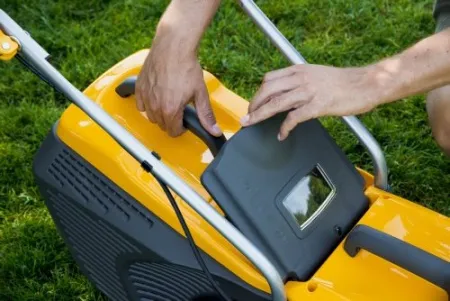 Газонокосилки и сенокосилки