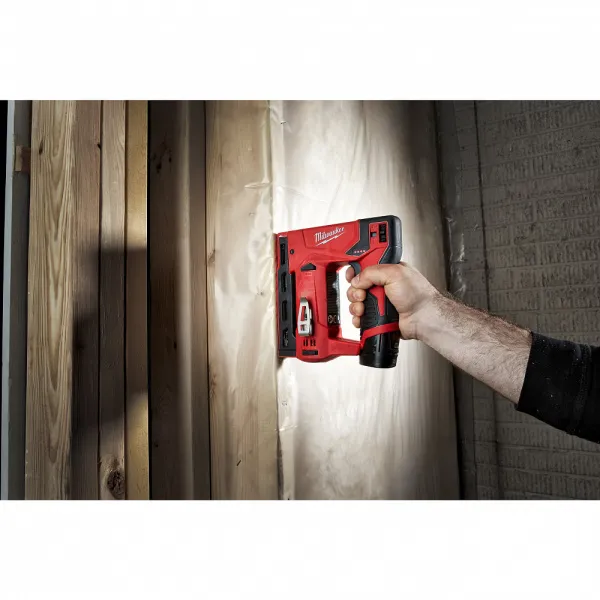 M12™ субкомпактный степлер M12 BST-202X 4933459635