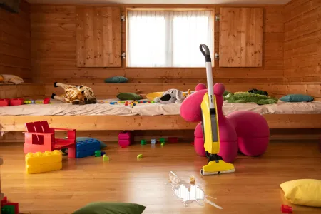 Аппарат для влажной уборки Karcher FC 5 Cordless 1.055-601.0