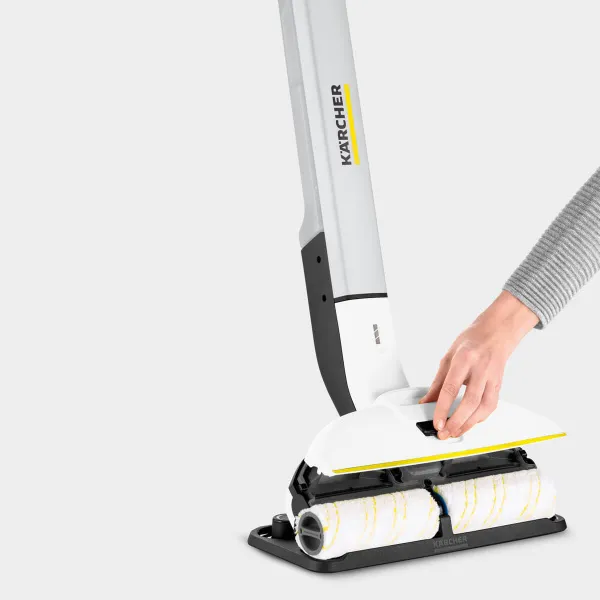 Аппарат для влажной уборки Karcher EWM 2 (FC 3 Cordless) 