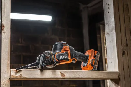 Сабельные и столярные пилы