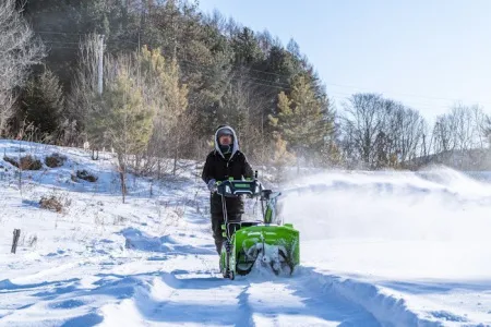 Снегоуборщики