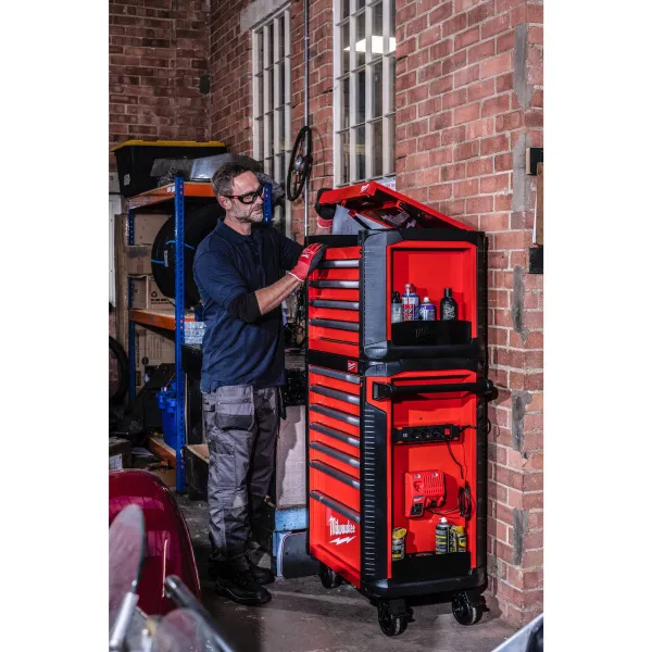 Инструментальная тележка Milwaukee 30˝ / 78 см, 7 полок (1 шт.) 4932478849