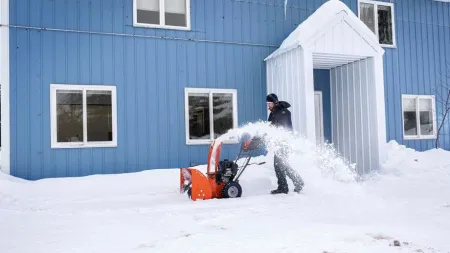 Снегоуборщики