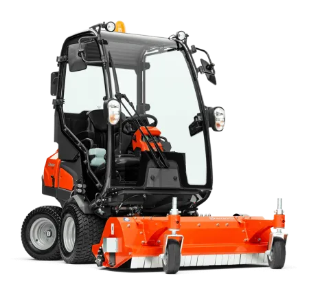 Райдер Husqvarna P 525D с кабиной