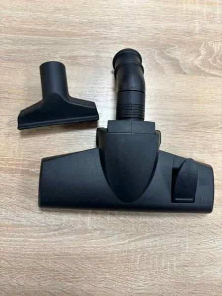 Комплект бытовых насадок для пылесосов Karcher серии SE и WD (помята упаковка) 2.863-356.1