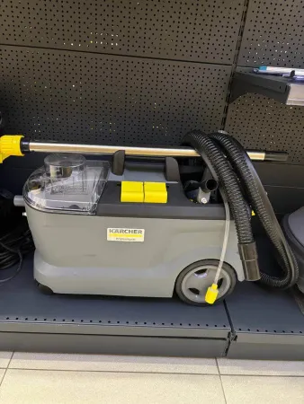 Аппарат для чистки ковров Karcher Puzzi 10/1 (Демонстрационный образец. Полная комплектация. Отсутствует упаковочная коробка) 1.100-130.1