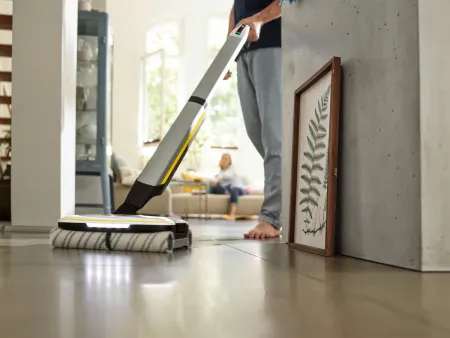 Аппарат для влажной уборки пола Karcher FC 7 Cordless 