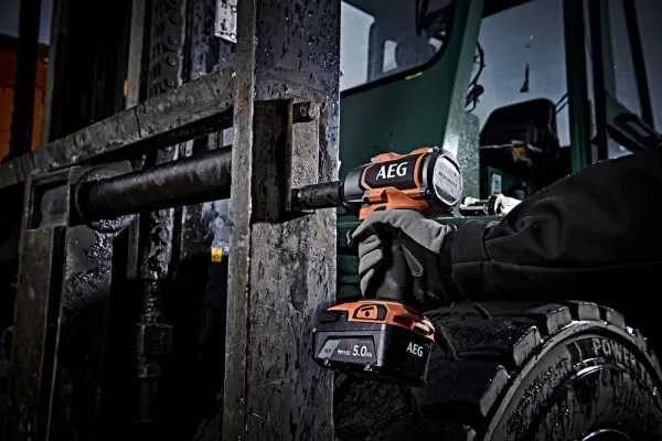 Гайковерты