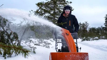 Снегоуборщики