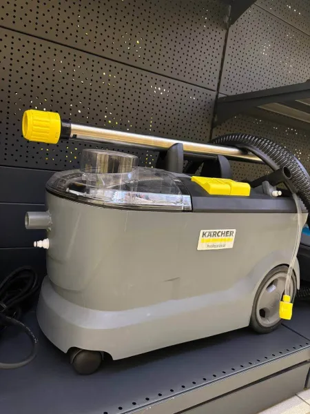 Аппарат для чистки ковров Karcher Puzzi 10/1 (нет коробки, запаян бак, б/у) 1.100-130.1