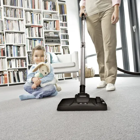 Пылесос Karcher VC 3 Floor 1.198-059.0