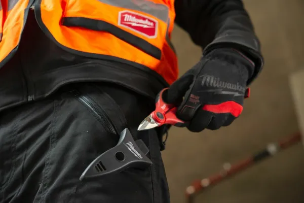 Ножницы электрика Milwaukee 4932478620