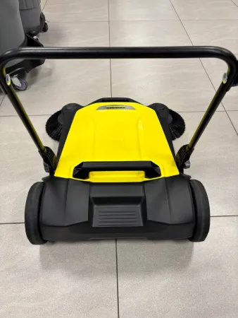 Подметальная машина Karcher S 4 Twin (мелкие потертости на корпусе, нет упаковки) 1.766-360.1