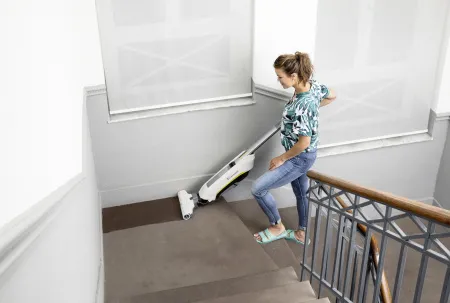 Аппарат для влажной уборки Karcher FC 5 Cordless Premium 1.055-660.0