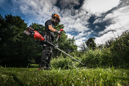 Акк. триммер Milwaukee M18 F2BCU-122 [FORGE™] 4933480860