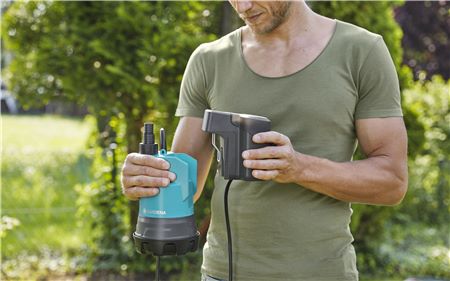 Насос бочечный Gardena 2000/2 Li-18 01749-20