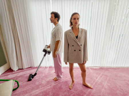 Пылесос вертикальный аккумуляторный Karcher VC 6 Cordless OurFamily Extra 1.198-674.0 Пылесос вертикальный аккумуляторный Karcher VC 6 Cordless OurFamily Extra 1.198-674.0