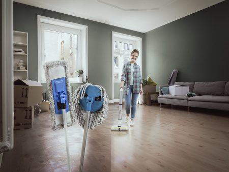 Аппарат для влажной уборки Karcher EWM 2 Premium (FC 3 Cordless Premium) 1.056-350.0