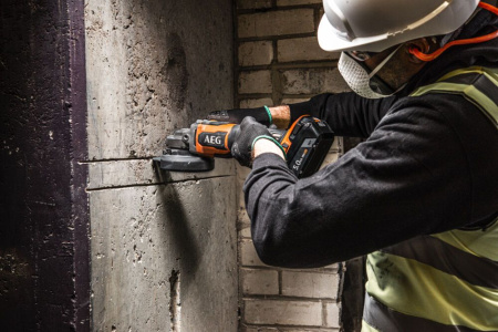 Электроинструмент