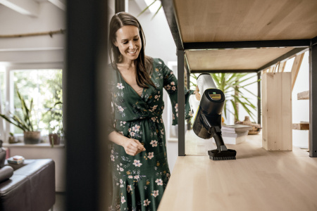Пылесос вертикальный аккумуляторный Karcher VC 6 Cordless OurFamily Extra 1.198-674.0 Пылесос вертикальный аккумуляторный Karcher VC 6 Cordless OurFamily Extra 1.198-674.0