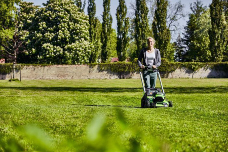 Газонокосилки и сенокосилки