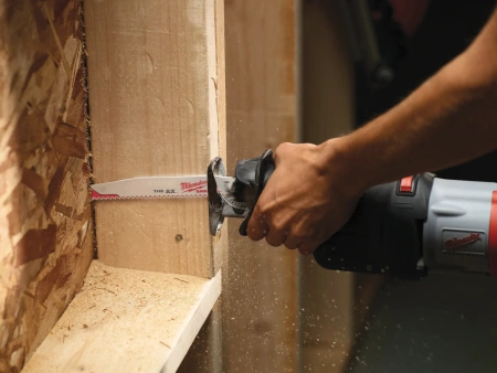 Полотно для сабельной пилы, демонтажное по дереву, дереву с гвоздями, пластику Milwaukee THE AX 300 мм/ шаг зуба 5 мм (5 шт) (экоупак.) (замена для 48005027) 48475027