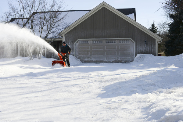 Снегоуборщики