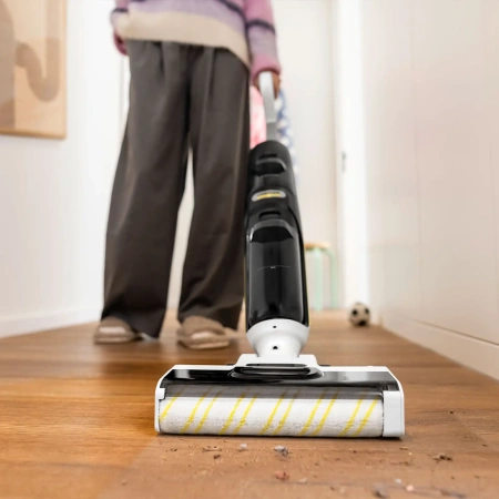 Вертикальный моющий пылесос Karcher FCV 4 Dry Extra 1.056-136.0