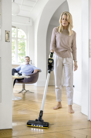 Пылесос аккумуляторный вертикальный Karcher VC 7 Cordless yourMax Extra 1.198-714.0