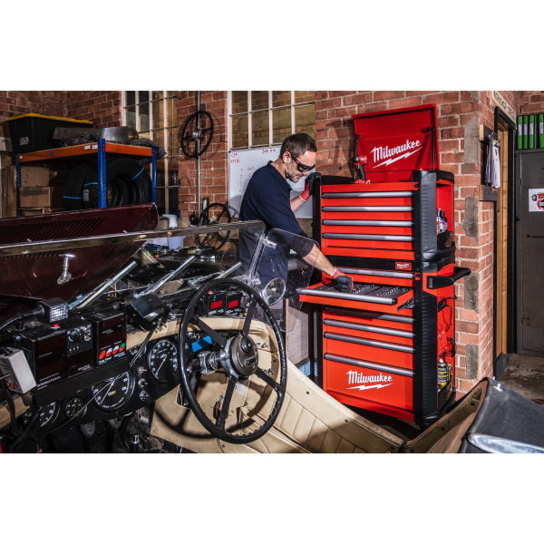 Инструментальная тележка Milwaukee 30˝ / 78 см, 7 полок (1 шт.) 4932478849