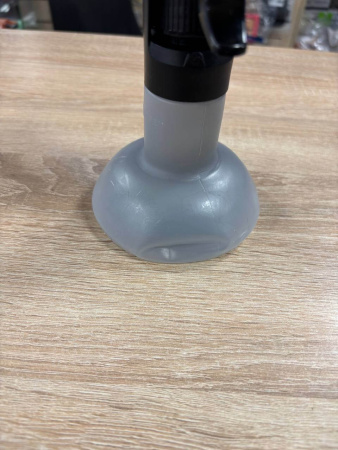 Стеклоочиститель Karcher WV 6 Plus (нетоварный вид упаковки, вмятина на корпусе пульверизатора) 1.633-741.1