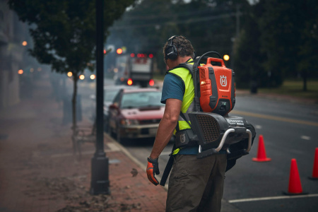 Садовые пылесосы, воздуходувки