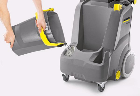 Аппарат для чистки ковров Karcher Puzzi 30/4 1.101-120.0