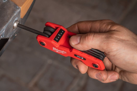 Ключи имбусовые складные метрические Milwaukee (hex) 8 шт 4932480978