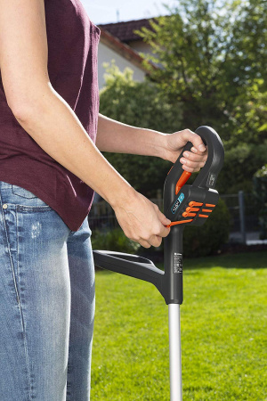 Триммер аккумуляторный Gardena SmallCut Li-23R 09822-20