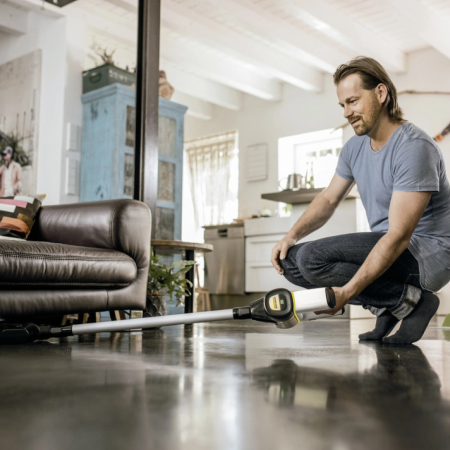 Пылесос Karcher VC 6 Cordless ourFamily Battery Plus 1.198-677.0