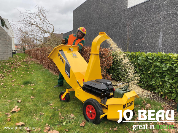 Измельчитель древесины Jo Beau M400 001393 Садовые измельчители