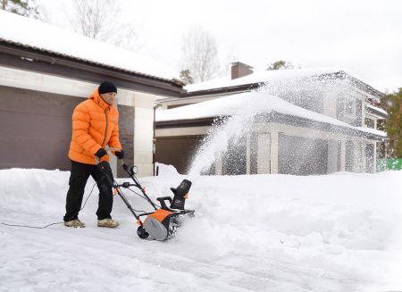 Снегоуборщики