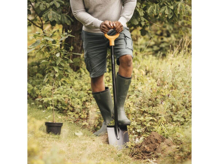 Садовые лопаты и вилы