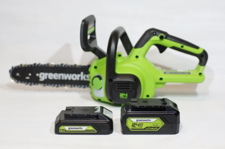 Цепная пила аккумуляторная Greenworks 24V G24CS25K4 (1хАКБ 4Ач и ЗУ) 25см 2007707UB Цепные пилы