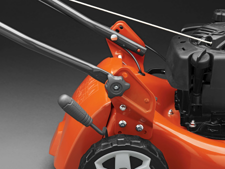 Газонокосилка бензиновая Husqvarna LC 140S 967 63 68-01 Газонокосилки и сенокосилки