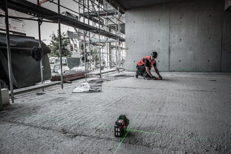 Нивелир лазерный мультилинейный Milwaukee M12 3PL-0C  4933478103 Нивелир лазерный мультилинейный Milwaukee M12 3PL-0C  4933478103