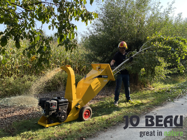 Измельчитель древесины Jo Beau M250 002295 Садовые измельчители