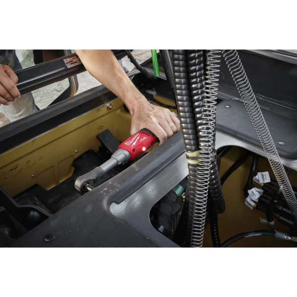 Трещотка аккумуляторная Milwaukee M12 FHIR14LR-0 (без АКБ и ЗУ) 4933480790