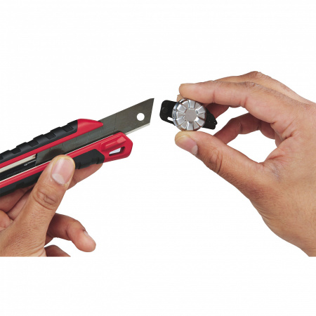 Выдвижные ножи Выдвижной нож 9 мм 48221960